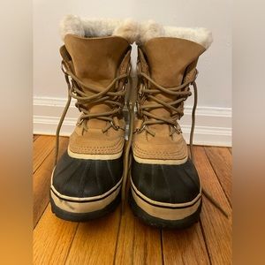 Sorel Caribou Waterproof boots (women)